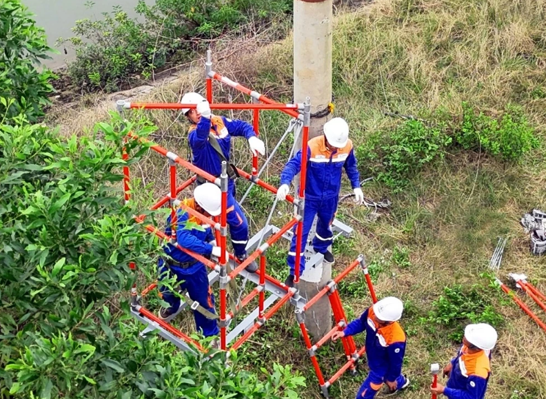 Từ sáng kiến hiện trường đến phong trào đổi mới sáng tạo trong thi công Hotline