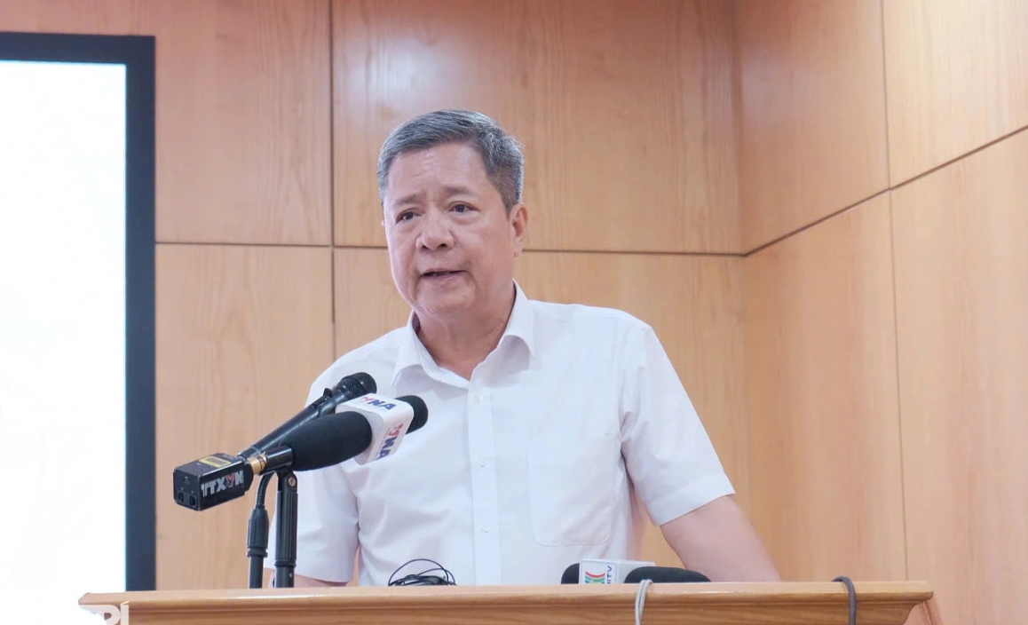 Thứ trưởng: Không lý gì Bộ Công Thương làm khó người dân lắp điện mặt trời - 1 Thứ trưởng: Không lý gì Bộ Công Thương làm khó người dân lắp điện mặt trời - 1